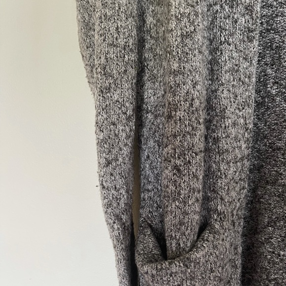 Old Navy Cardigan Sweater - Picture 7 of 7